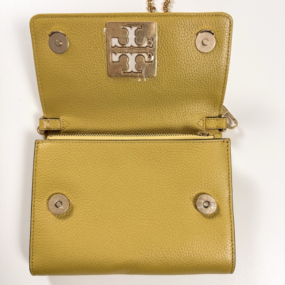 Tory Burch Women's Britten Chain Wallet (Daylily) - Picture 6 of 6